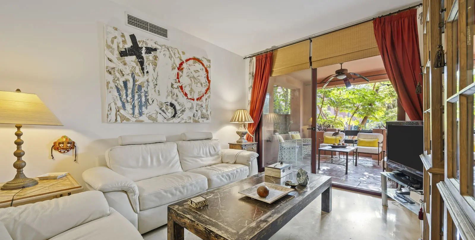 Venta de apartamento en planta media en El Rosario 6