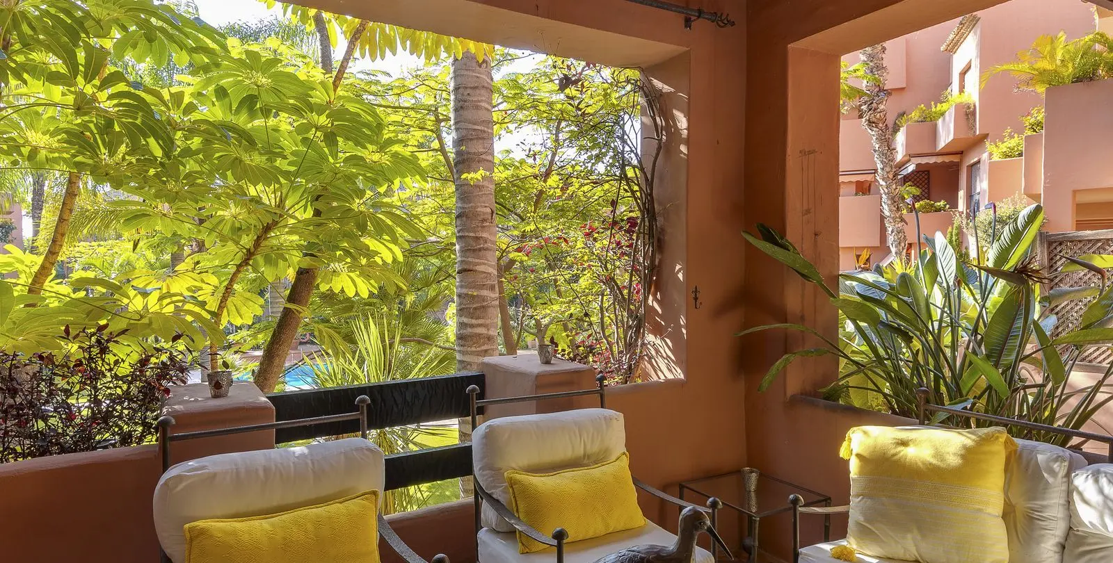 Venta de apartamento en planta media en El Rosario 8