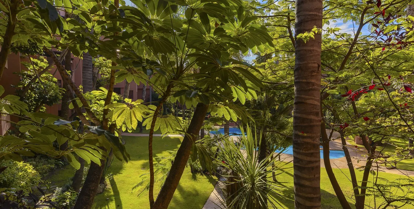 Venta de apartamento en planta media en El Rosario 11