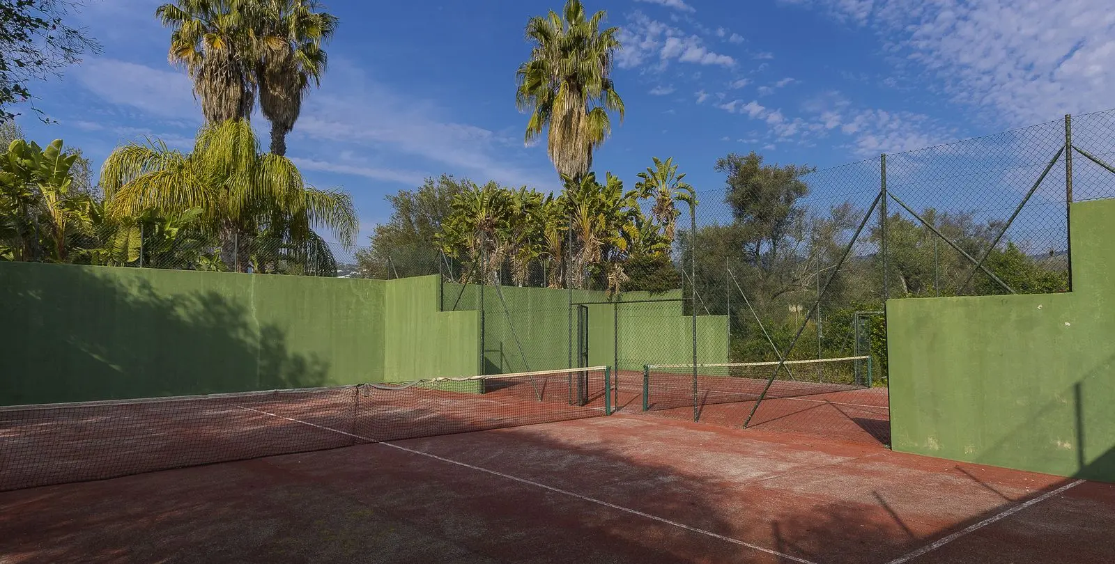 Venta de apartamento en planta media en El Rosario 26