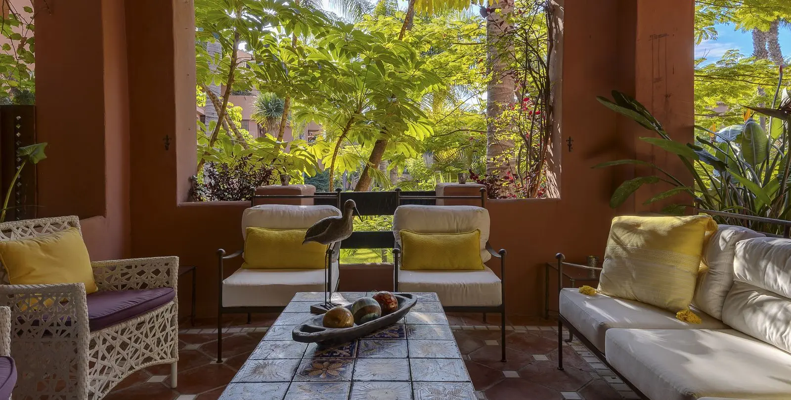 Venta de apartamento en planta media en El Rosario 38