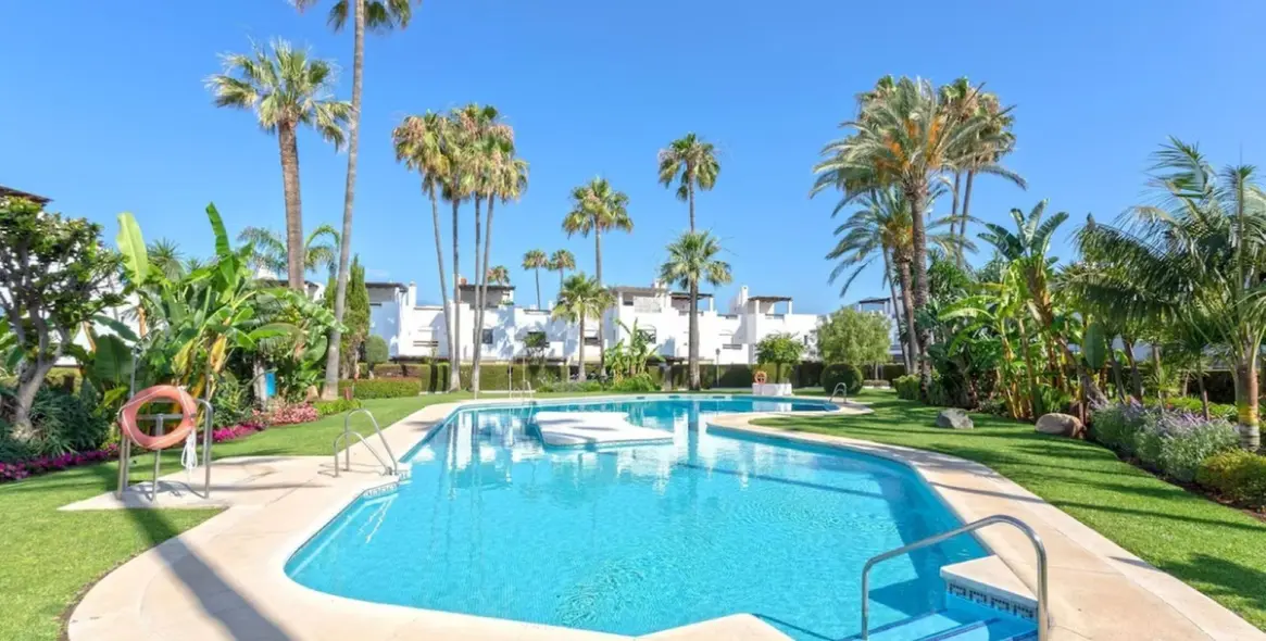 Продажа таунхауса в San Pedro de Alcántara 1