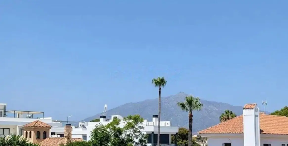 Продажа таунхауса в San Pedro de Alcántara 25