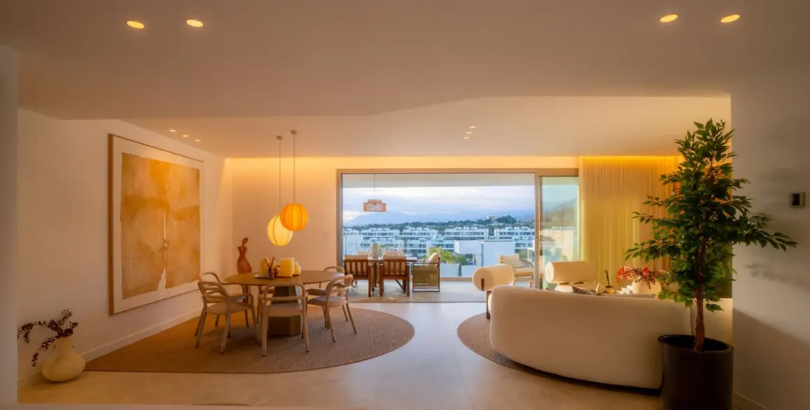 Sale of middle floor apartment in Marbella 8