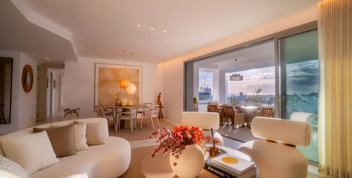 Sale of middle floor apartment in Marbella 11