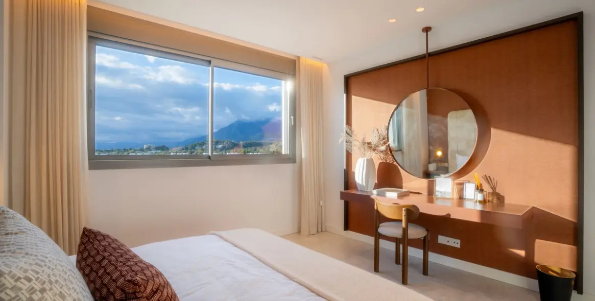 Sale of middle floor apartment in Marbella 16