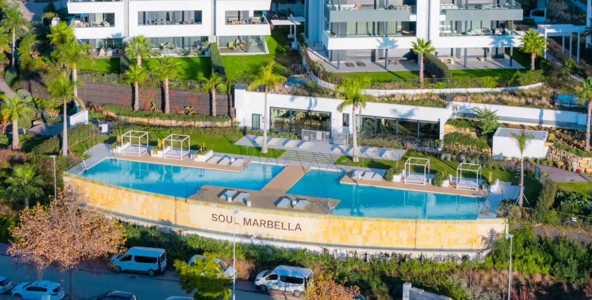 Продажа апартаментов на среднем этаже в Marbella 24