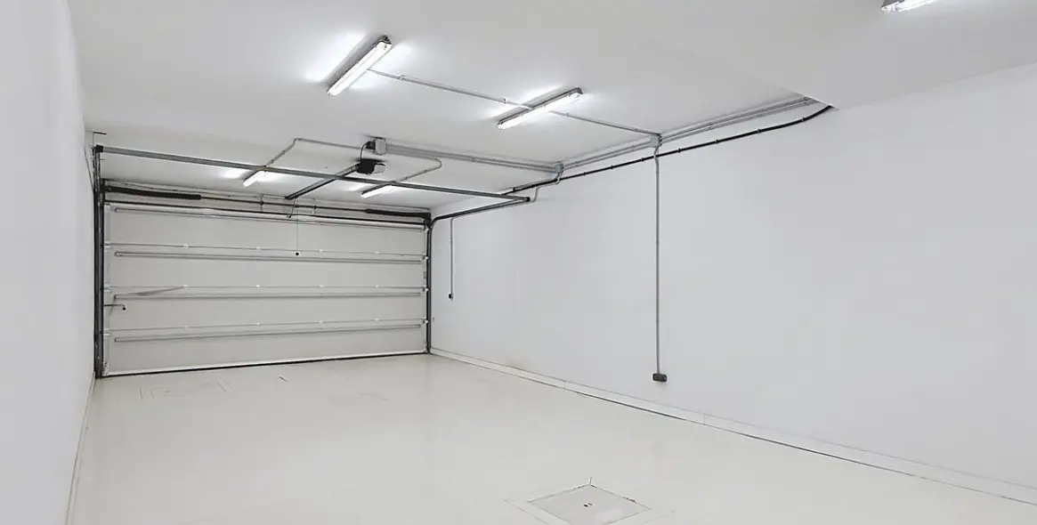 Sale of detached villa in Málaga 7