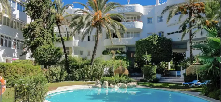 Alquiler a largo plazo de ático en The Golden Mile 0