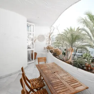 Alquiler a largo plazo de ático en The Golden Mile