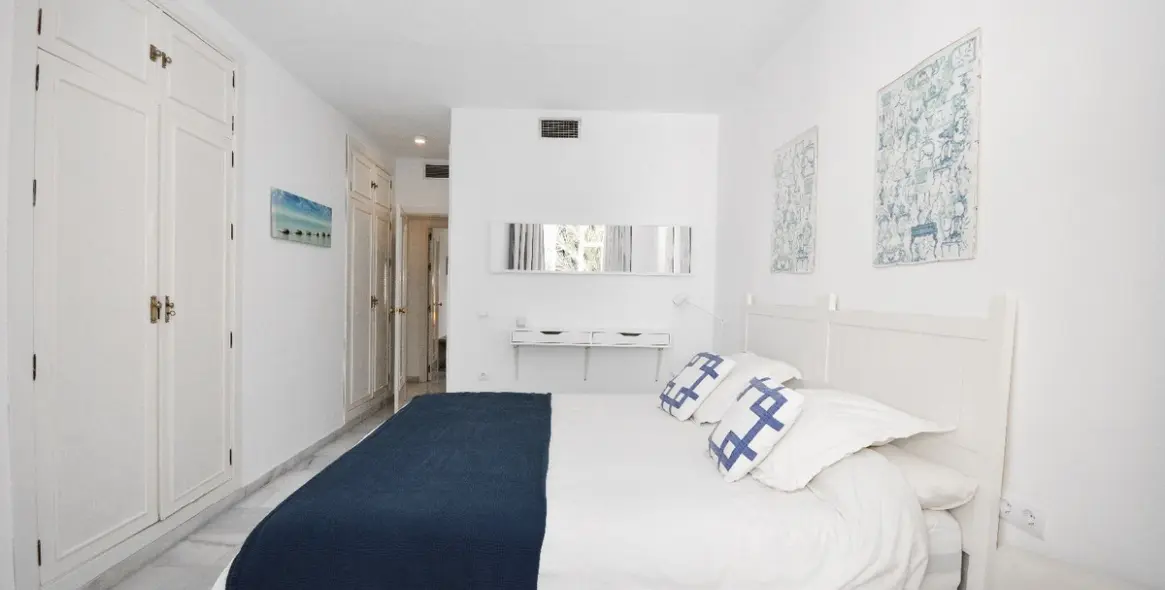 Долгосрочная аренда пентхауса в The Golden Mile 17