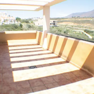 Долгосрочная аренда пентхауса в Estepona
