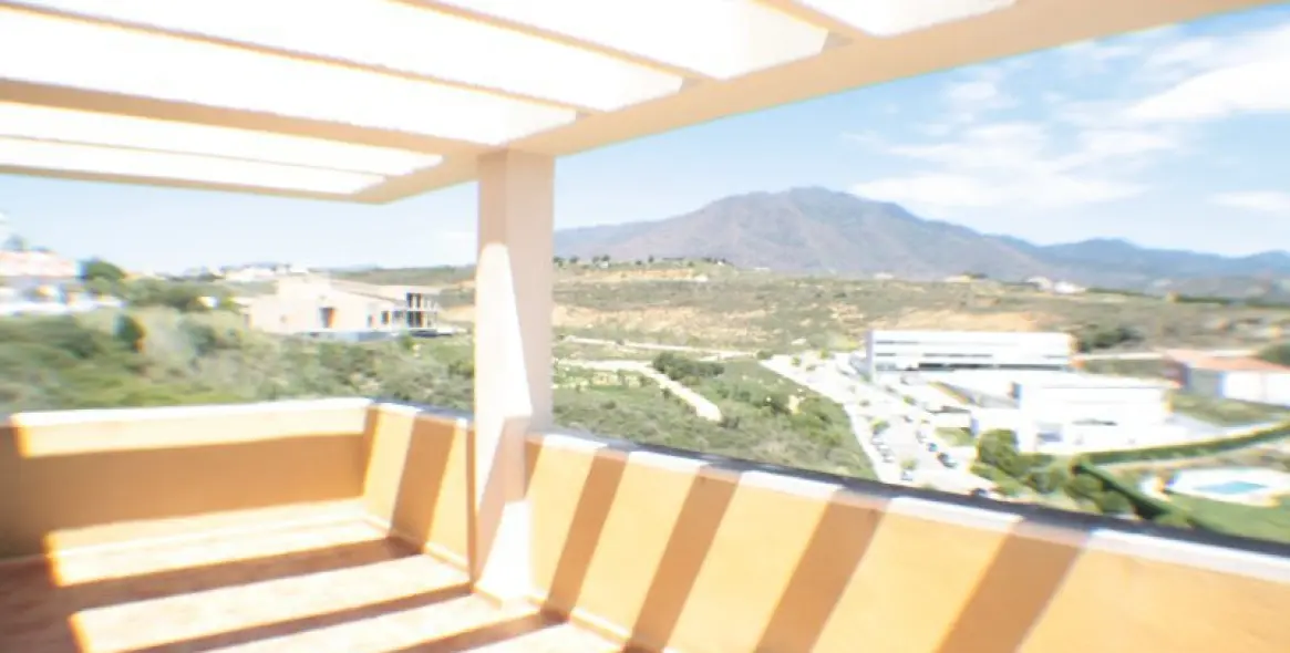 Long-term rent of penthouse in Estepona 10