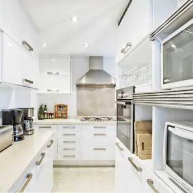 Venta de villa independiente en Elviria