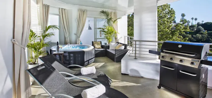 Venta de villa independiente en Elviria 3