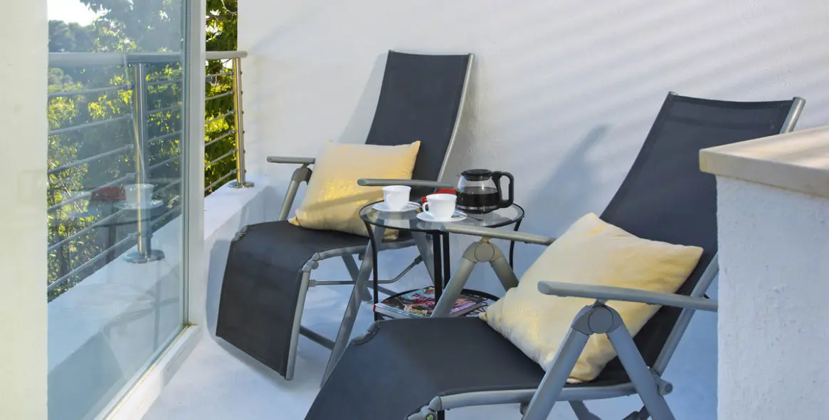 Sale of detached villa in Elviria 8