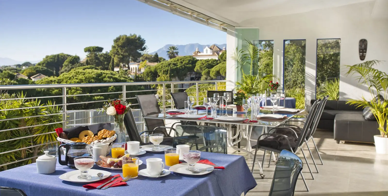 Venta de villa independiente en Elviria 1