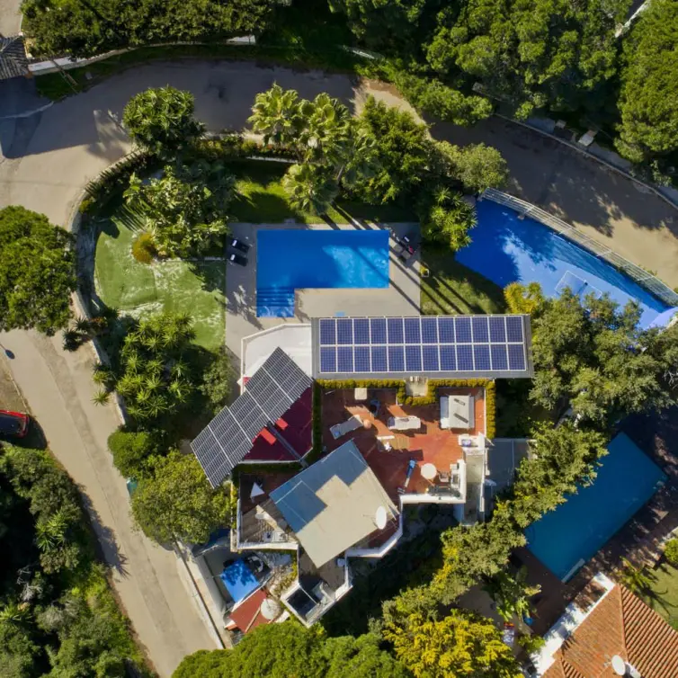 Venta de villa independiente en Elviria