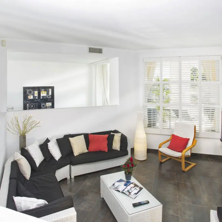 Venta de villa independiente en Elviria