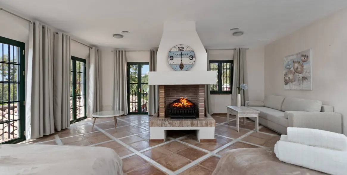 Venta de villa independiente en Benahavís 23