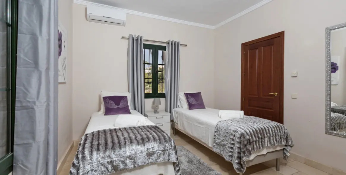 Venta de villa independiente en Benahavís 28