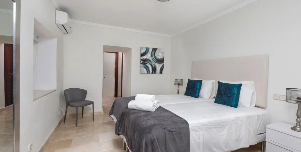 Venta de villa independiente en Benahavís 30