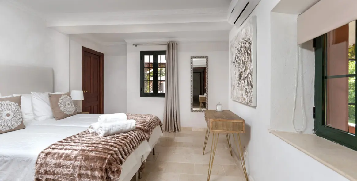 Venta de villa independiente en Benahavís 32