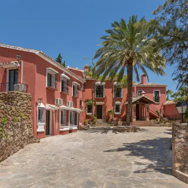 Venta de villa independiente en Benahavís