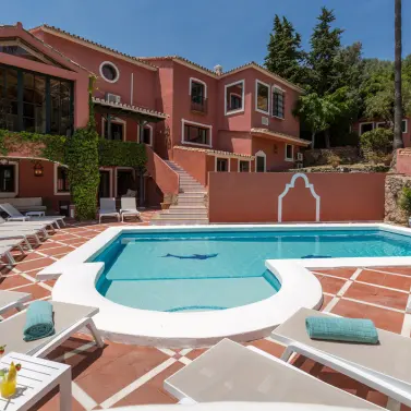 Venta de villa independiente en Benahavís