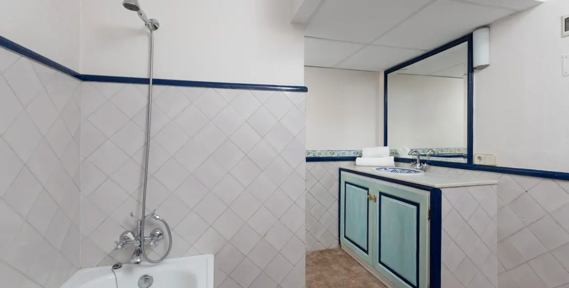 Venta de villa independiente en Benahavís 20