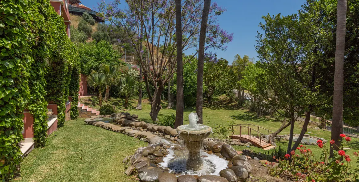 Venta de villa independiente en Benahavís 43