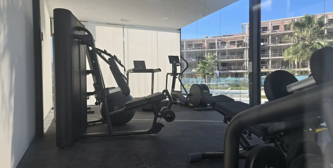 Продажа апартаментов на первом этаже в La Duquesa 4