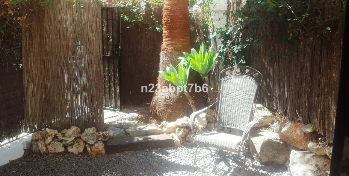 Sale of ground floor apartment in Nueva Andalucía 7