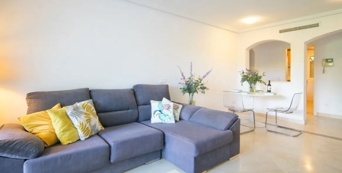 Sale of ground floor apartment in Los Arqueros 6