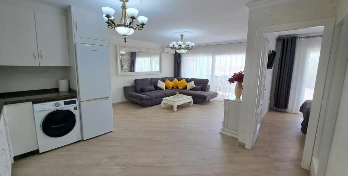 Sale of middle floor apartment in Riviera del Sol 9