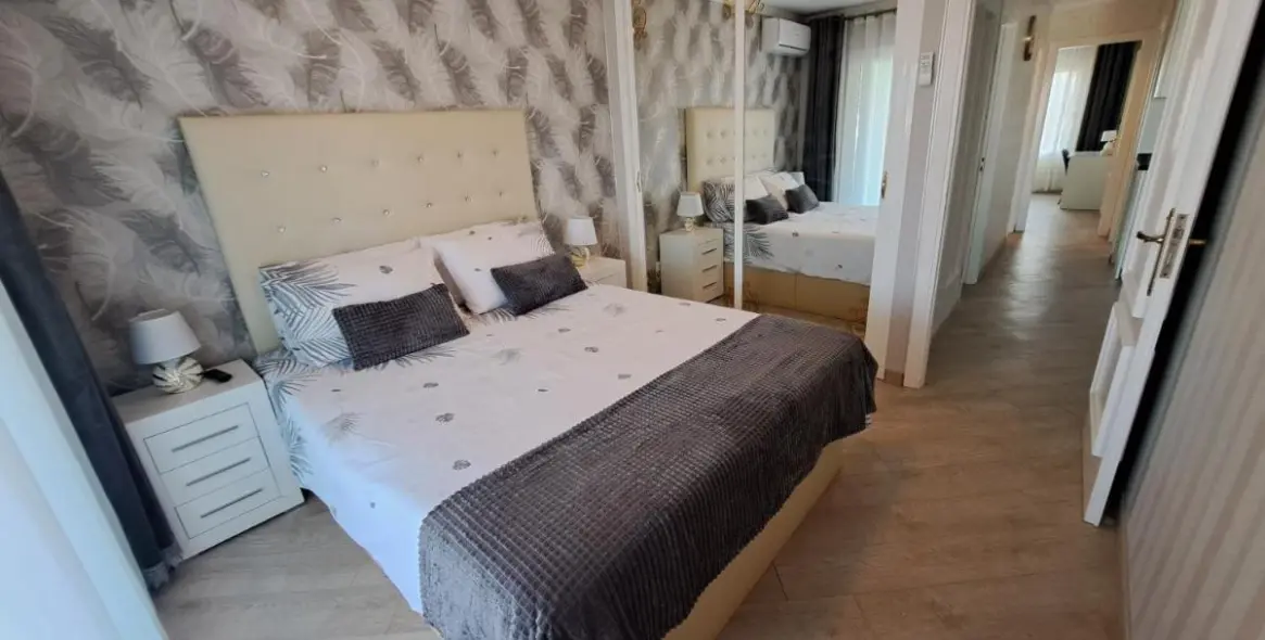 Sale of middle floor apartment in Riviera del Sol 16