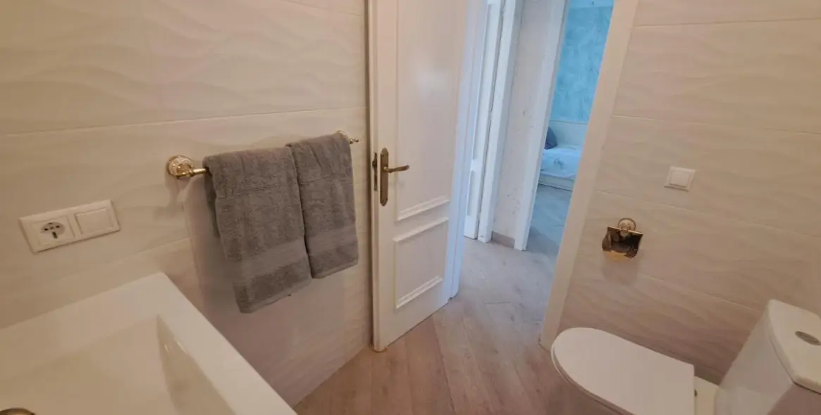 Sale of middle floor apartment in Riviera del Sol 18