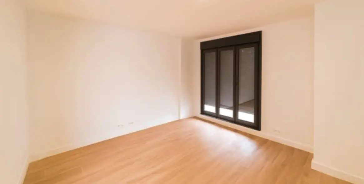 Продажа  отдельно стоящей виллы в La Duquesa 11