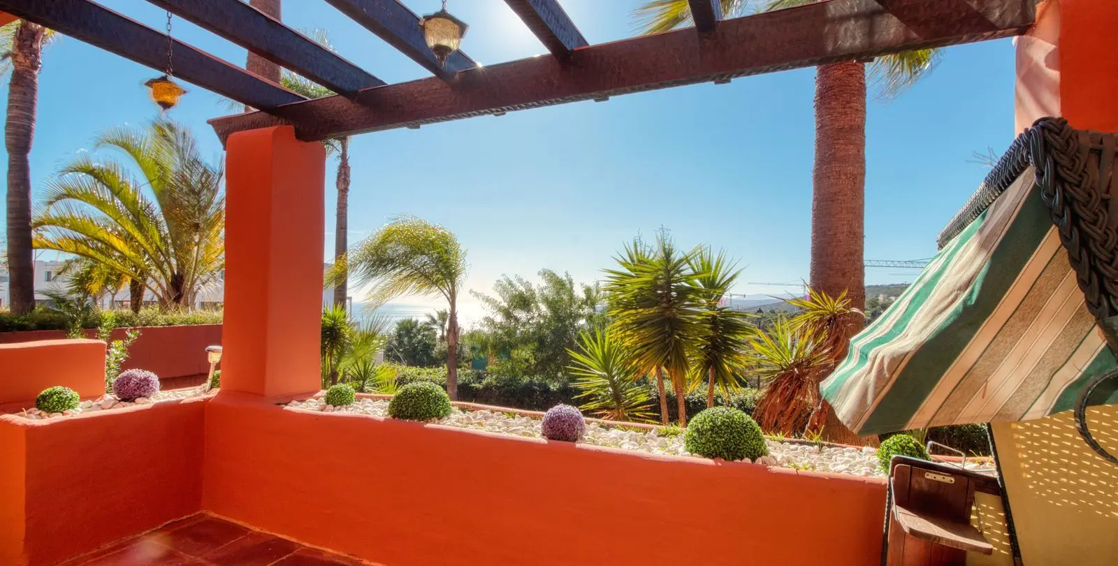 Sale of townhouse in Manilva 1