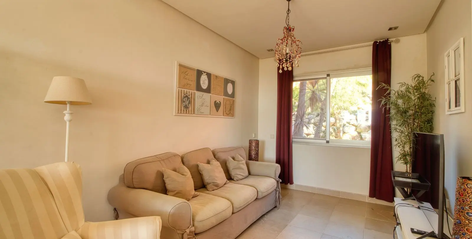 Sale of townhouse in Manilva 14