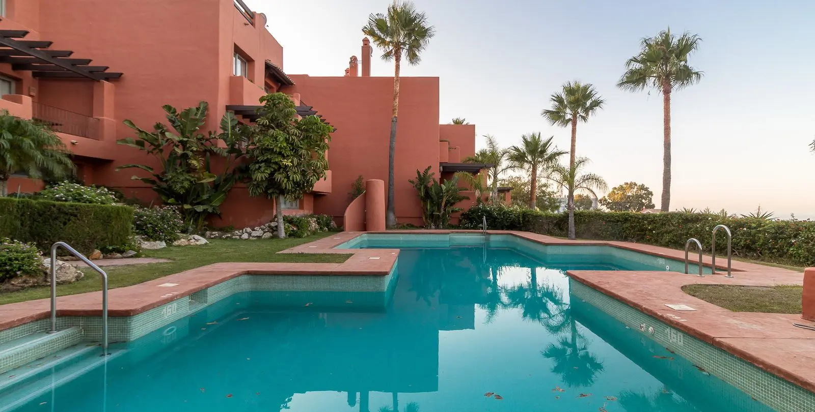 Sale of townhouse in Manilva 50