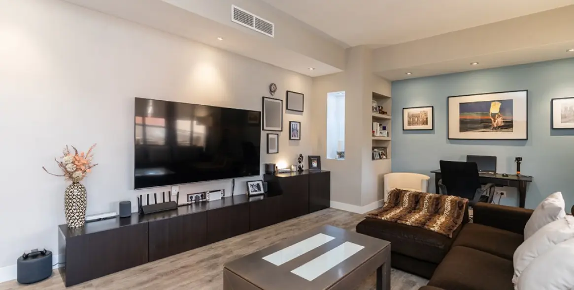 Sale of middle floor apartment in Elviria 7