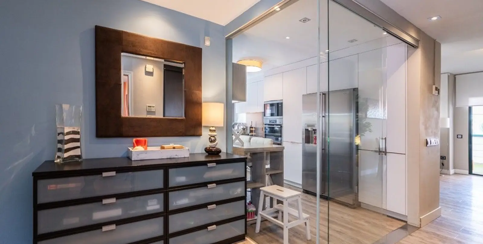 Продажа апартаментов на среднем этаже в Elviria 11