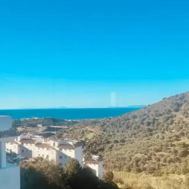 Sale of penthouse in Calahonda