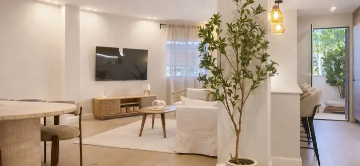 Sale of ground floor apartment in Estepona 3