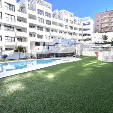 Продажа апартаментов на среднем этаже в Estepona