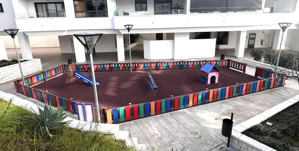 Sale of middle floor apartment in Estepona 39