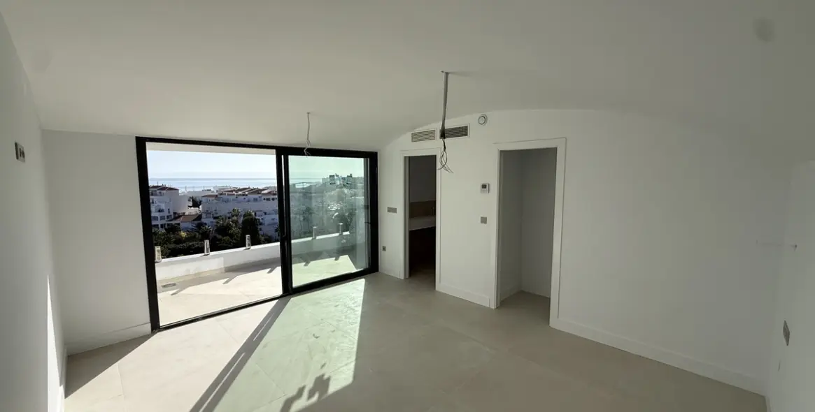 Продажа дома на две семьи в Fuengirola 20