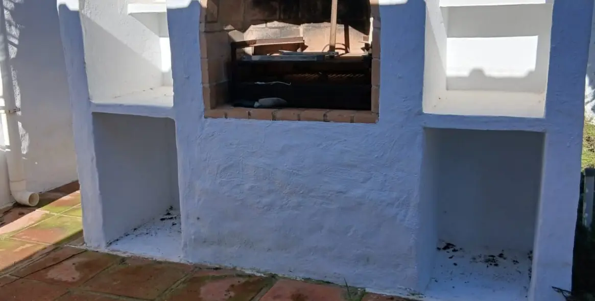 Sale of detached villa in El Padron 12