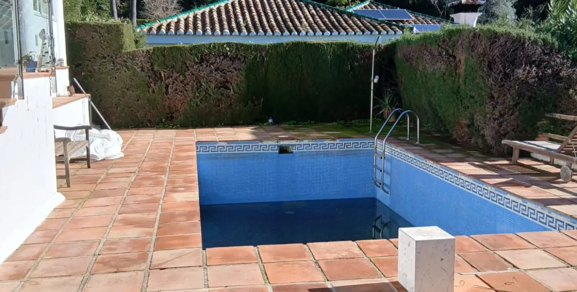 Venta de villa independiente en El Padron 24